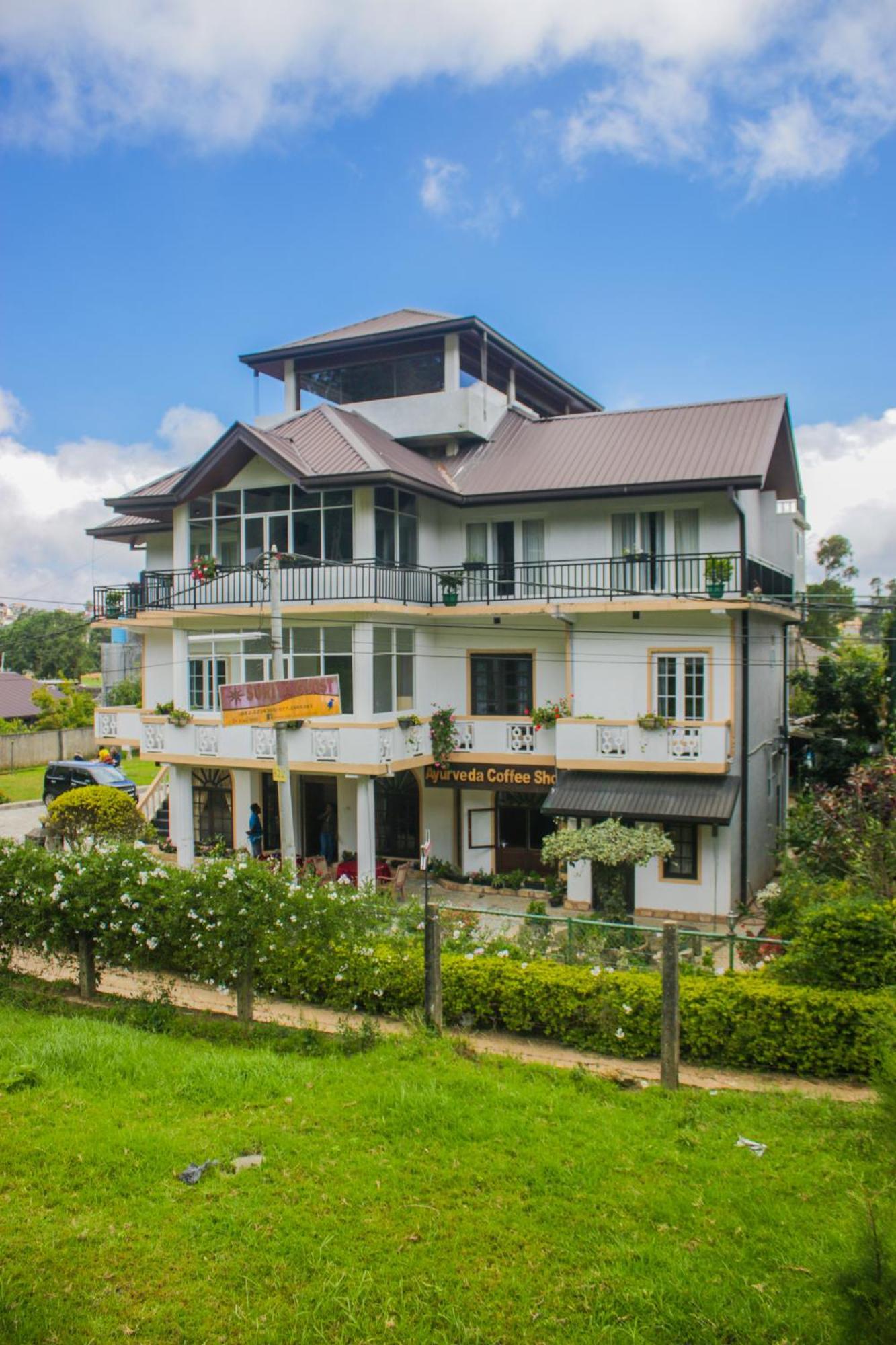 Hotel Suriya Guest Nuwara Eliya Exterior foto